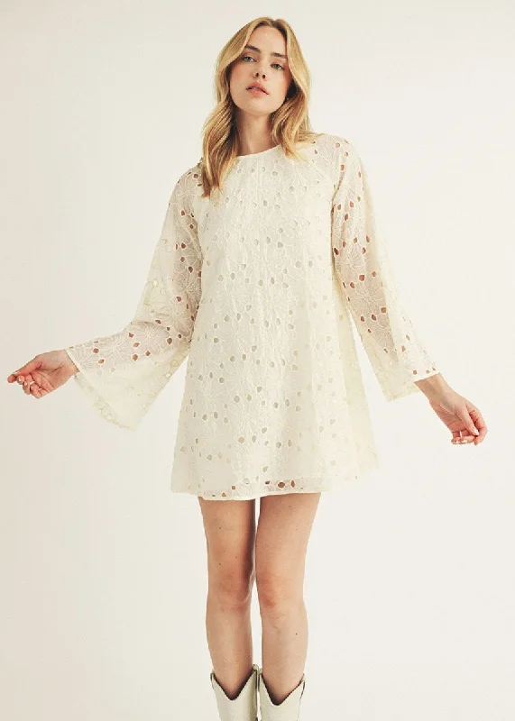 Tilda Eyelet Shift Dress - Cream Floral